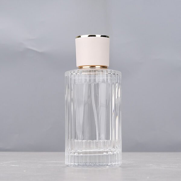 Ribbed Glass Bottle 100ml White Background